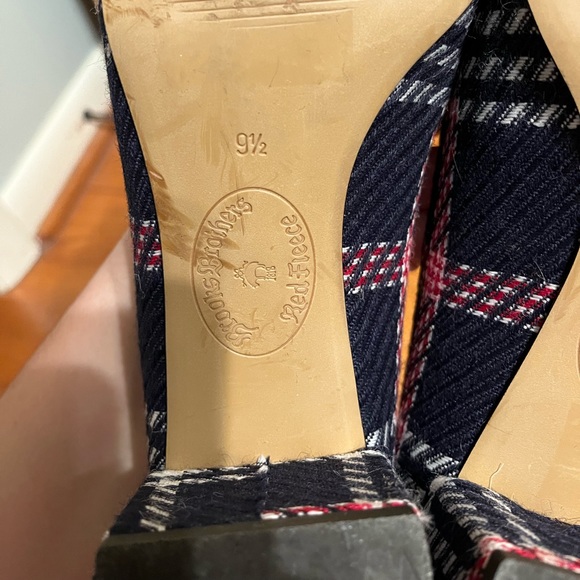 Brooks Brothers Plaid Heel - Picture 7 of 8